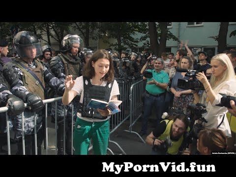 Russian Teen Who Read Constitution To Riot Police Faces Jail from posttome teenclub rus Watch Video - MyPornVid.fun
