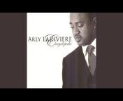 Arly Lariviere - Topic