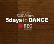 Five Days to Dance ha sido el documental con más espectadores en los 10 años que lleva funcionando El Documental del Mes! Si todavía no lo has visto busca la edición en dvd en amazon, fnac... o puedes disfrutarlo en YOMVI de Canal + nyomvi.plus.es/ficha/cinco-dias-para-bailar/?id=1186889 no en Filmin nfilmin.es/pelicula/five-days-to-dancenConoce más sobre este proyecto en: http://www.suicafilms.com/five-days-to-dance/nSINOPSIS nUna pareja de bailarines aparece una mañana en el aula de un i