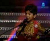See this 10 year old how perfectly copying Main Haw HOn Kahan watan mera, A ghazal sung by two legends Ahmed Hussain Muhammad Hussain.
