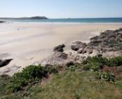 Stay at Solan and be whisked away into a world of sand, sea and surf at this stylish home complete with breathtaking views of the ocean. Find out more: https://www.latitude50.co.uk/explore-our-properties/north-cornwall/polzeath/solan/availability