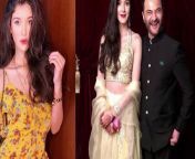 Actress Shanaya Kapoor was recently seen doing a ramp walk during an event. She became a showstopper for designer Surili Goyal, wearing a sequin and mirror work lehenga. Video of her ramp walk is going viral on social media.&#60;br/&#62;&#60;br/&#62;#shanayakapoor #shanayarampwalk #fashion #ethnic #rampwalk #viral#trending #viralvideo #bollywoodnews #celebupdate