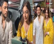 Surbhi Chandna and Karan Sharma&#39;s First Public Appearance after Wedding. Surbhi looks so pretty in Yellow suit. Watch Video to know more... &#60;br/&#62; &#60;br/&#62;#SurbhiChandna #SurbhiChandnaWedding #Surbhiwedding #spotted&#60;br/&#62;~HT.178~PR.133~