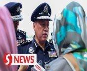 Five policemen, who are among seven individuals detained on suspicion of involvement in a robbery of a foreign national involving a sum of RM260,000, are facing internal disciplinary action including possible transfer.&#60;br/&#62;&#60;br/&#62;Kuala Lumpur Police Chief Datuk Rusdi Mohd Isa told reporters after attending the monthly assembly of the Kuala Lumpur Police at the Kuala Lumpur Police Contingent Headquarters on Friday (April 26) that the policemen are still in service but are currently inactive. &#60;br/&#62;&#60;br/&#62;Rusdi added that some of the suspects detained would be requested to play a role as witnesses to the case and assist in tracking down another suspect who is still at large.&#60;br/&#62;&#60;br/&#62;Read more at https://tinyurl.com/42wp5k3j&#60;br/&#62;&#60;br/&#62;WATCH MORE: https://thestartv.com/c/news&#60;br/&#62;SUBSCRIBE: https://cutt.ly/TheStar&#60;br/&#62;LIKE: https://fb.com/TheStarOnline