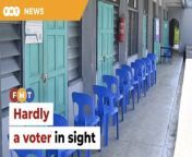One voter says most of the constituents are plantation workers, ‘so, maybe they will be coming in the afternoon’.&#60;br/&#62;&#60;br/&#62;&#60;br/&#62;Read More: https://www.freemalaysiatoday.com/category/nation/2024/05/11/at-sjkt-ladang-kerling-hardly-a-voter-in-sight/&#60;br/&#62;&#60;br/&#62;Laporan Lanjut: https://www.freemalaysiatoday.com/category/bahasa/tempatan/2024/05/11/pusat-mengundi-lengang-mana-pengundi-di-ladang-kerling/&#60;br/&#62;&#60;br/&#62;Free Malaysia Today is an independent, bi-lingual news portal with a focus on Malaysian current affairs.&#60;br/&#62;&#60;br/&#62;Subscribe to our channel - http://bit.ly/2Qo08ry&#60;br/&#62;------------------------------------------------------------------------------------------------------------------------------------------------------&#60;br/&#62;Check us out at https://www.freemalaysiatoday.com&#60;br/&#62;Follow FMT on Facebook: https://bit.ly/49JJoo5&#60;br/&#62;Follow FMT on Dailymotion: https://bit.ly/2WGITHM&#60;br/&#62;Follow FMT on X: https://bit.ly/48zARSW &#60;br/&#62;Follow FMT on Instagram: https://bit.ly/48Cq76h&#60;br/&#62;Follow FMT on TikTok : https://bit.ly/3uKuQFp&#60;br/&#62;Follow FMT Berita on TikTok: https://bit.ly/48vpnQG &#60;br/&#62;Follow FMT Telegram - https://bit.ly/42VyzMX&#60;br/&#62;Follow FMT LinkedIn - https://bit.ly/42YytEb&#60;br/&#62;Follow FMT Lifestyle on Instagram: https://bit.ly/42WrsUj&#60;br/&#62;Follow FMT on WhatsApp: https://bit.ly/49GMbxW &#60;br/&#62;------------------------------------------------------------------------------------------------------------------------------------------------------&#60;br/&#62;Download FMT News App:&#60;br/&#62;Google Play – http://bit.ly/2YSuV46&#60;br/&#62;App Store – https://apple.co/2HNH7gZ&#60;br/&#62;Huawei AppGallery - https://bit.ly/2D2OpNP&#60;br/&#62;&#60;br/&#62;#FMTNews #PRK #KualaKubuBaharu #Voters