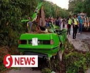 The driver of the car involved in a fatal accident in Sipitang that claimed two lives was trying to shake off a pursuing Road Transport Department (JPJ) enforcement team.&#60;br/&#62;&#60;br/&#62;Read more at http://tinyurl.com/45rx5utm&#60;br/&#62;&#60;br/&#62;WATCH MORE: https://thestartv.com/c/news&#60;br/&#62;SUBSCRIBE: https://cutt.ly/TheStar&#60;br/&#62;LIKE: https://fb.com/TheStarOnline