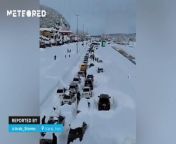 In recent hours, the intense winter storm has left large amounts of snow in the north of the country, causing the closure of multiple roads.