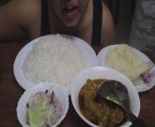EATING SPICY CHICKEN CURRY, SALAD, PAPPAD FRY, WHITE RICE &#124; MUKBANG EATING SHOW &#124; ASMR EATING VIDEO