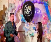 Get ready for a heartwarming overload!This adorable compilation video features the cutest darn gender reveals you&#39;ve ever seen!From hilarious reactions to super creative reveals, this video is guaranteed to melt your heart and leave you saying &#92;