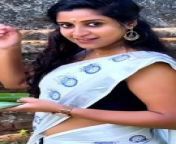 Anagha Stibin Navel from mad navel aunty navel show