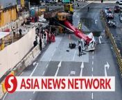 A crane at a construction site in Sengkang toppled over and fell on a van.&#60;br/&#62;&#60;br/&#62;The accident took place on the afternoon of April 9 in Punggol Road, near the junction of Compassvale Street.&#60;br/&#62;&#60;br/&#62;WATCH MORE: https://thestartv.com/c/news&#60;br/&#62;SUBSCRIBE: https://cutt.ly/TheStar&#60;br/&#62;LIKE: https://fb.com/TheStarOnline&#60;br/&#62;