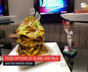 Sports Illustrated&#39;s Bri Amaranthus and Chris Halicke sample the new food items at Globe Life Field.