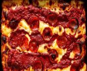 If you love a crispy, chewy crust, plenty of cheese, and crispy pepperoni slices, this easy Detroit-style pizza will be your new go-to recipe.
